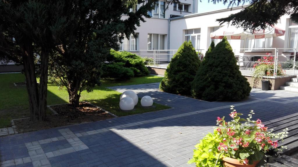 Hotel Odr Sulechów Dış mekan fotoğraf